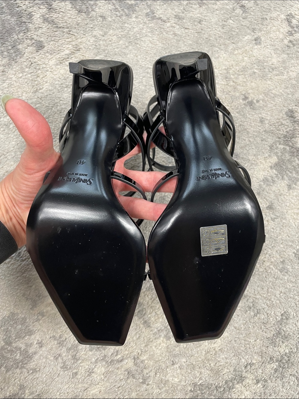 NIB Saint Laurent YSL Logo Plaque Cassandra Patent Leather Sandals Stiletto 40 - Picture 10 of 16